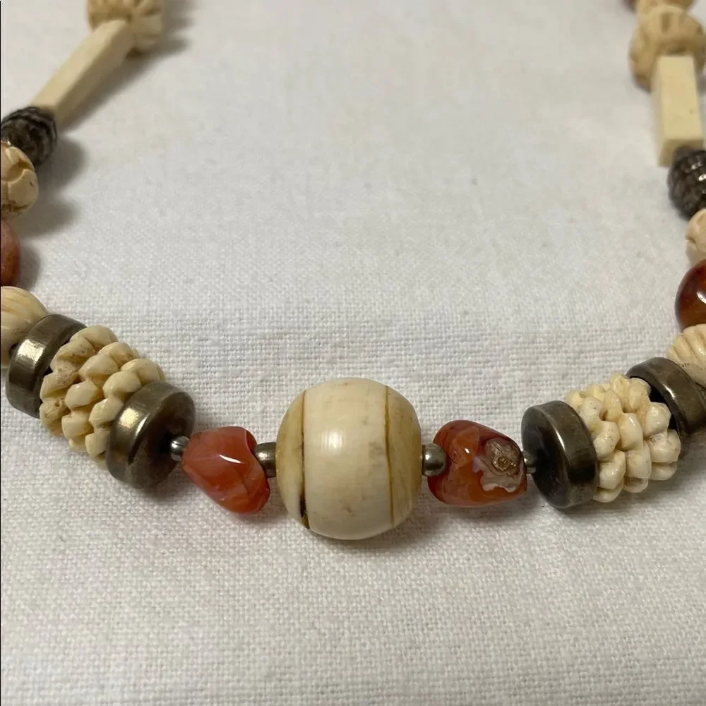 N/A stylish beaded